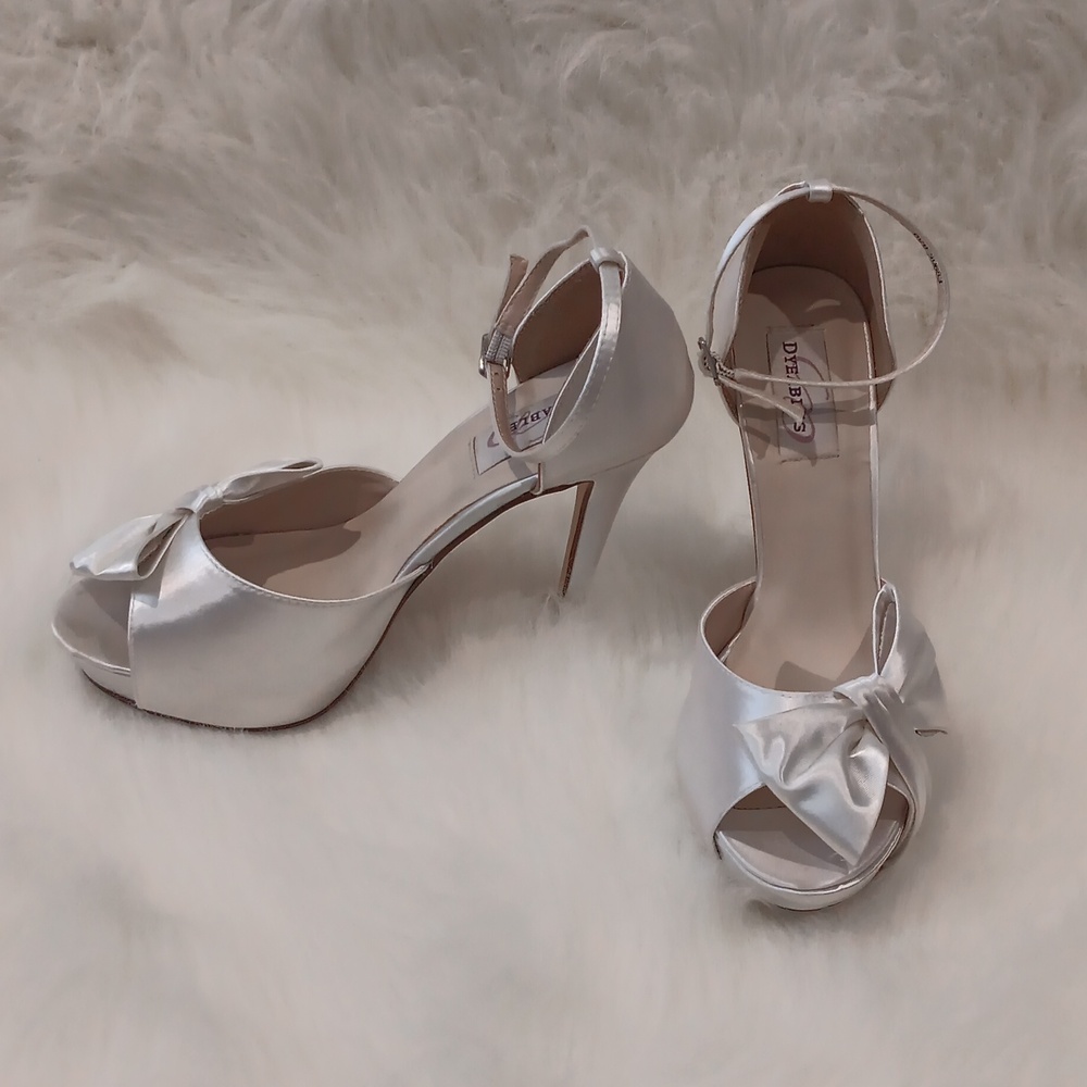 Dyeables Jay White Satin Open Toe 4in Stiletto with strap